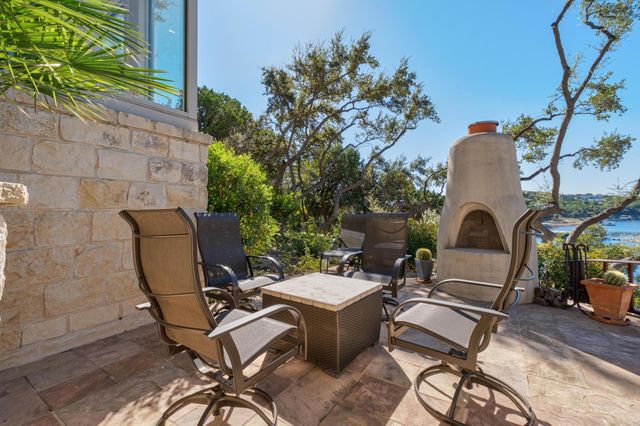 19905 Angel Bay DR, Spicewood, TX 78669