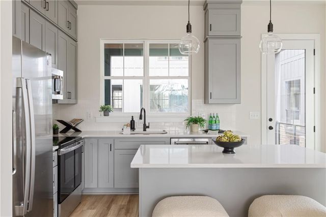 1120 W Marietta NW Street, Atlanta, GA 30318