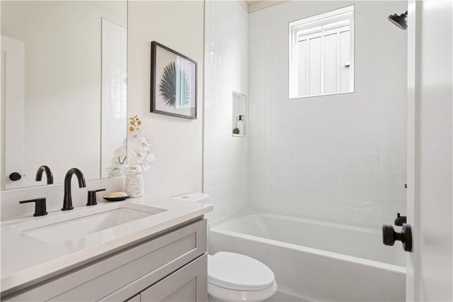 1120 W Marietta NW Street, Atlanta, GA 30318