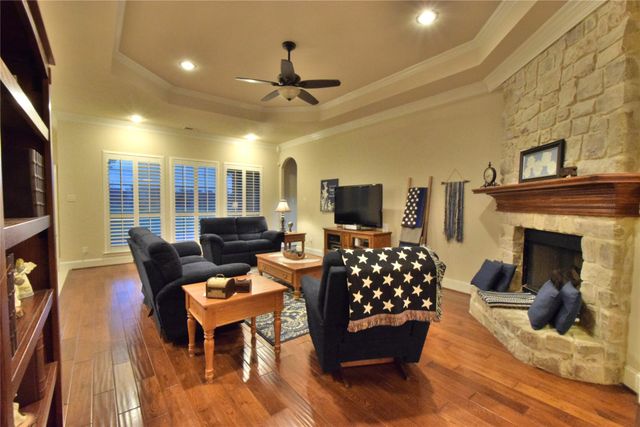 13111 Saint Orlin Way, Talty, TX 75126