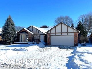 41794 Alden Drive, Clinton Twp, MI 48038