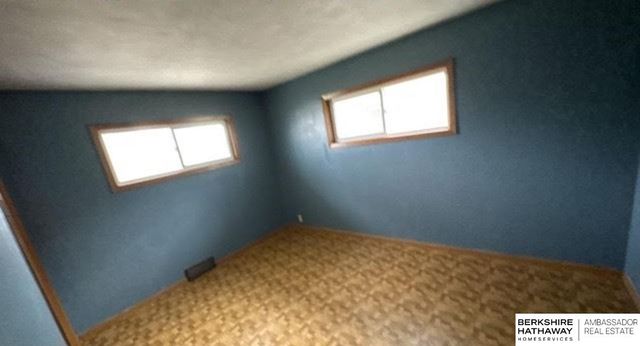 1805 W Madison Avenue, Norfolk, NE 68701