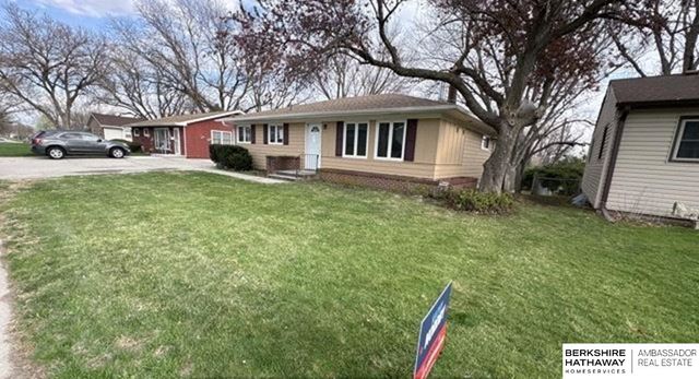 1805 W Madison Avenue, Norfolk, NE 68701
