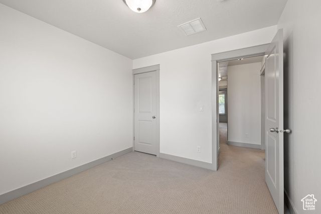 79 N ORCHARD DR, North Salt Lake, UT 84054