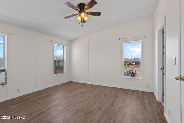 8925 S Comanche Road, Tucson, AZ 85735