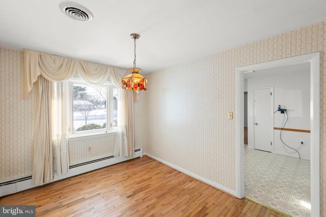 307 FOX DR, Winchester, VA 22601