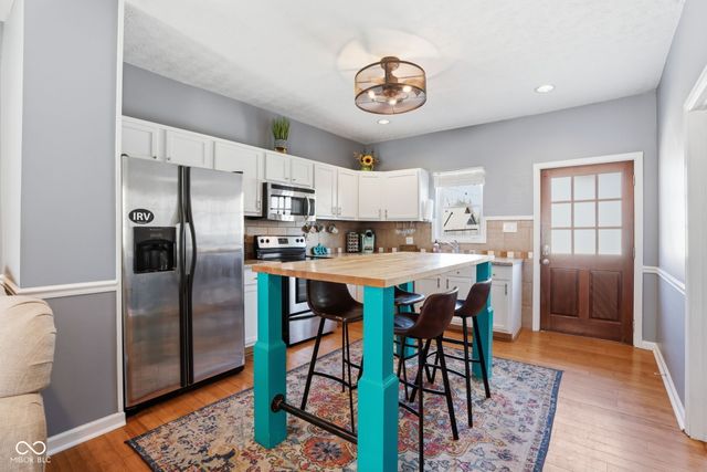 5858 Dewey Avenue, Indianapolis, IN 46219