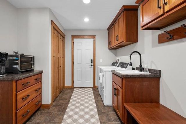 24839 48th Avenue, Cadott, WI 54727