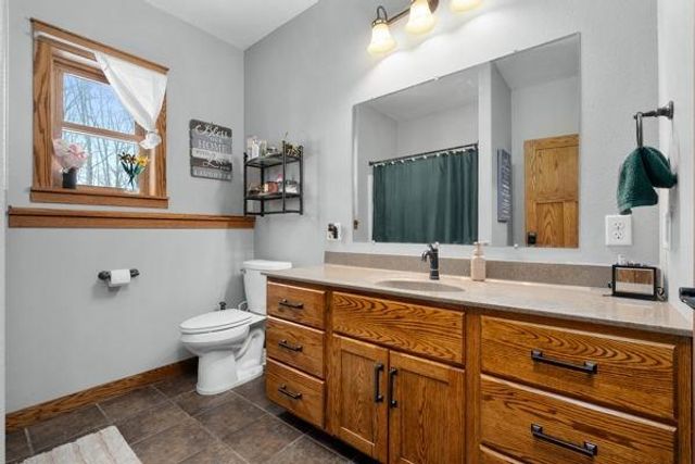 24839 48th Avenue, Cadott, WI 54727