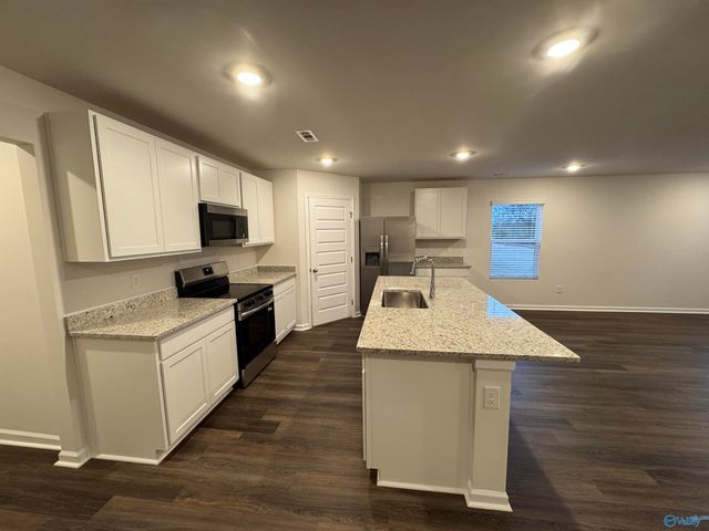 398 Jackson Point Circle A, Huntsville, AL 35811