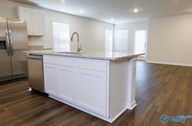 398 Jackson Point Circle A, Huntsville, AL 35811