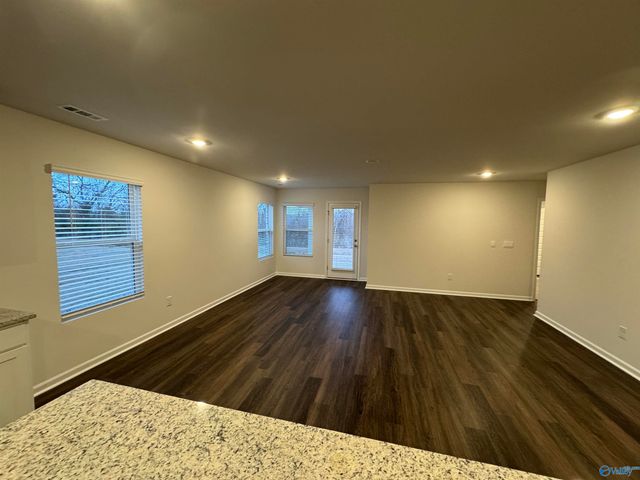 398 Jackson Point Circle A, Huntsville, AL 35811