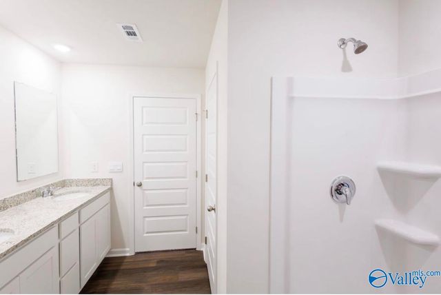 398 Jackson Point Circle A, Huntsville, AL 35811