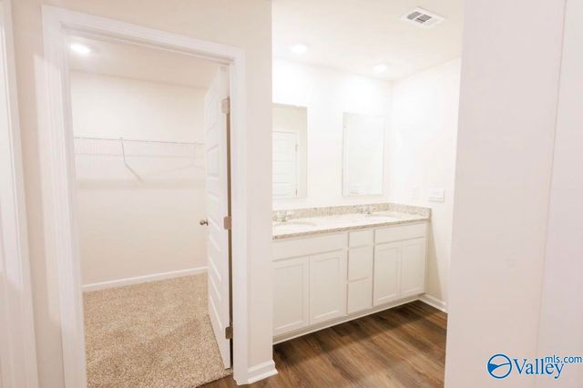 398 Jackson Point Circle A, Huntsville, AL 35811