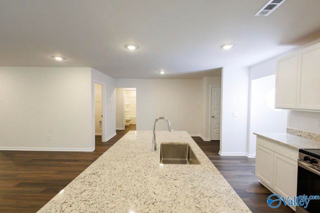 398 Jackson Point Circle A, Huntsville, AL 35811