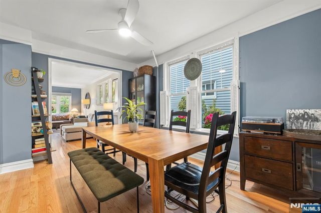 370 Undercliff Avenue, Edgewater, NJ 07020