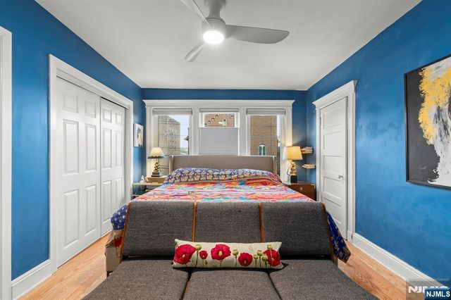 370 Undercliff Avenue, Edgewater, NJ 07020