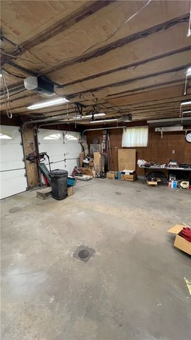 107 Mapeat Ln, Union Twp, PA 16101