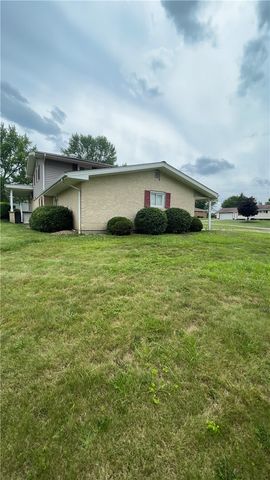 107 Mapeat Ln, Union Twp, PA 16101