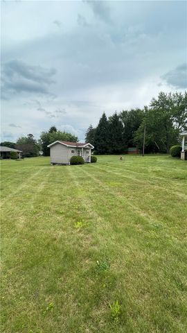 107 Mapeat Ln, Union Twp, PA 16101