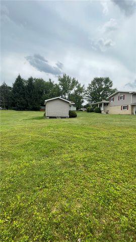 107 Mapeat Ln, Union Twp, PA 16101