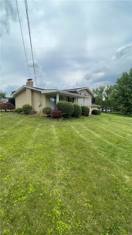 107 Mapeat Ln, Union Twp, PA 16101