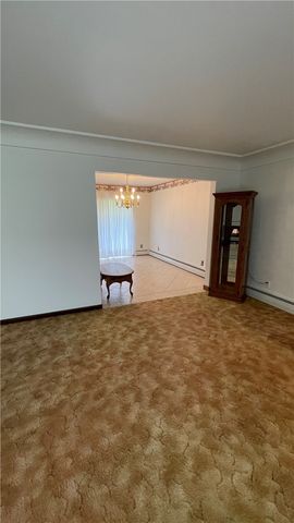 107 Mapeat Ln, Union Twp, PA 16101