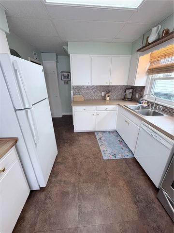 70 Dalkeith Road, Rochester, NY 14609
