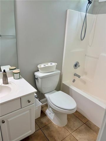 7106 Golfside Drive SE, Covington, GA 30014