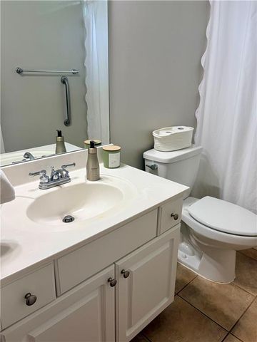 7106 Golfside Drive SE, Covington, GA 30014