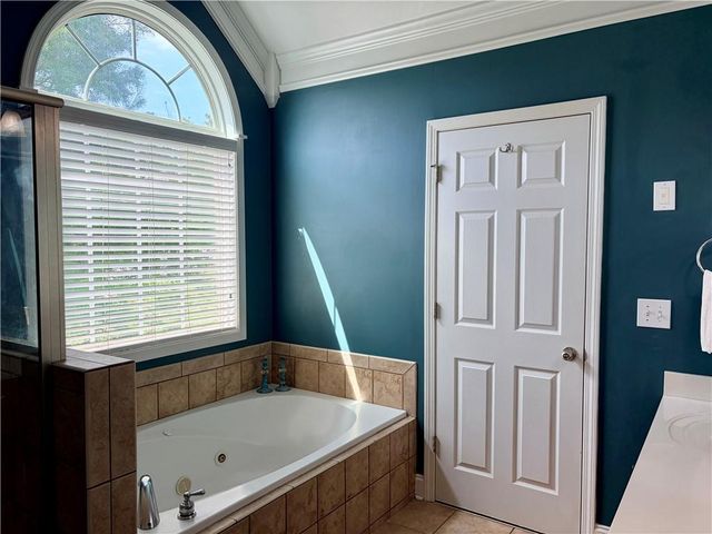 7106 Golfside Drive SE, Covington, GA 30014