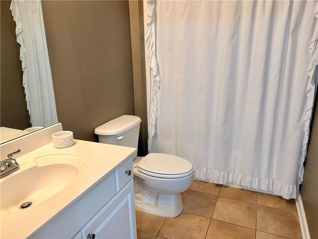 7106 Golfside Drive SE, Covington, GA 30014