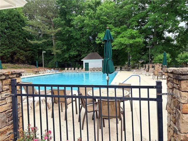 7106 Golfside Drive SE, Covington, GA 30014