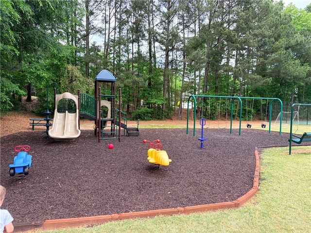 7106 Golfside Drive SE, Covington, GA 30014