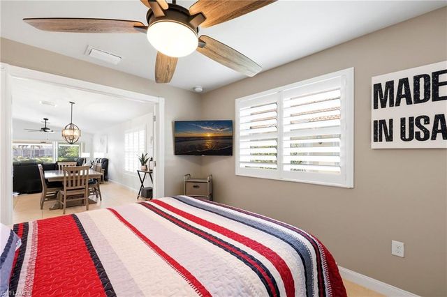 8612 Genova CT, Naples, FL 34114