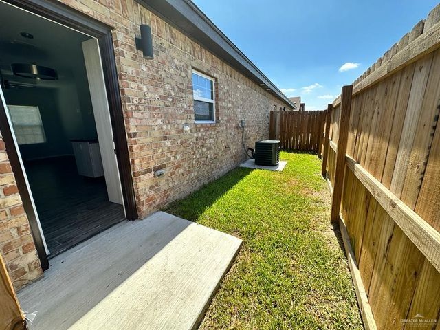 3911 Valeria Street 8, Edinburg, TX 78541