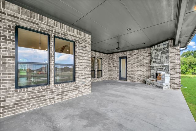 115 Turtle Back Ridge, Decatur, TX 76234