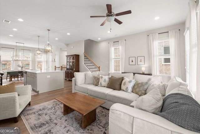 150 Harlow Circle, Roswell, GA 30076