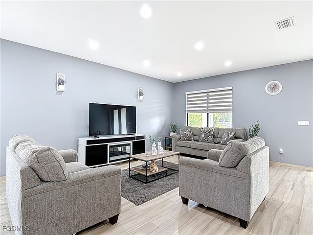 320 N Palomino ST, Clewiston, FL 33440