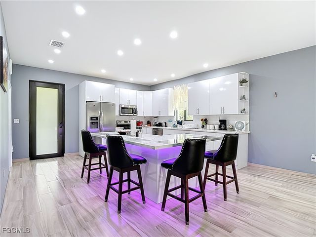 320 N Palomino ST, Clewiston, FL 33440