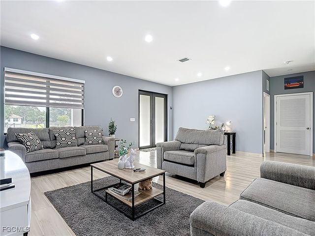 320 N Palomino ST, Clewiston, FL 33440