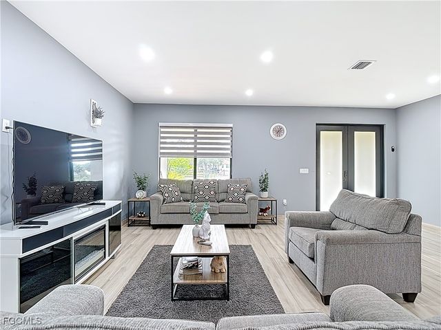 320 N Palomino ST, Clewiston, FL 33440