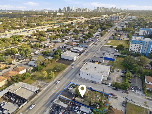 7004 NW 7th Avenue, Miami, FL 33150