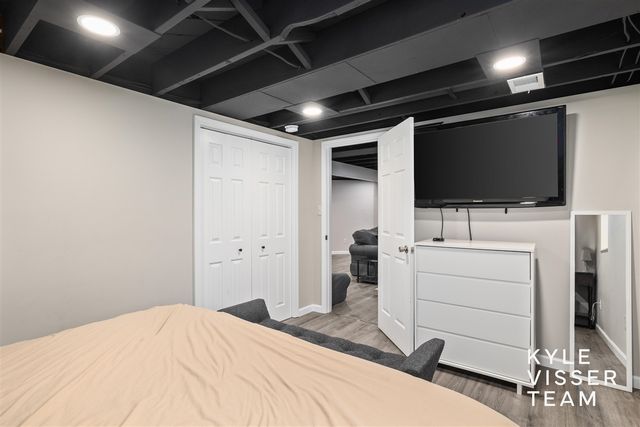 3030 Cascade Road, East Grand Rapids, MI 49506