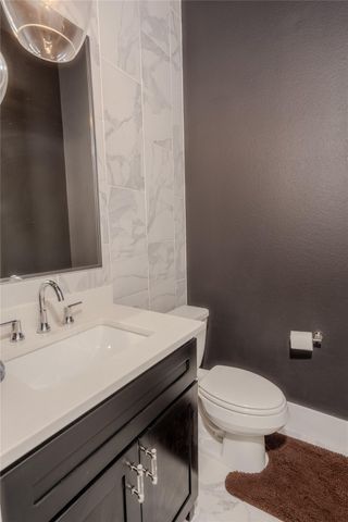 8810 Carousel Lane A, Houston, TX 77080
