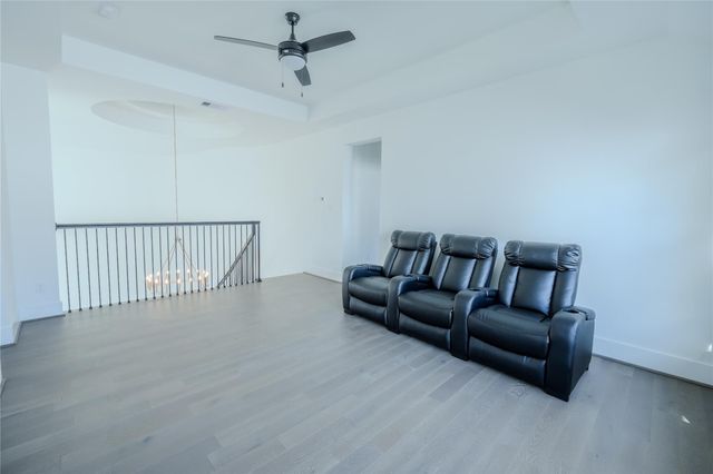 8810 Carousel Lane A, Houston, TX 77080