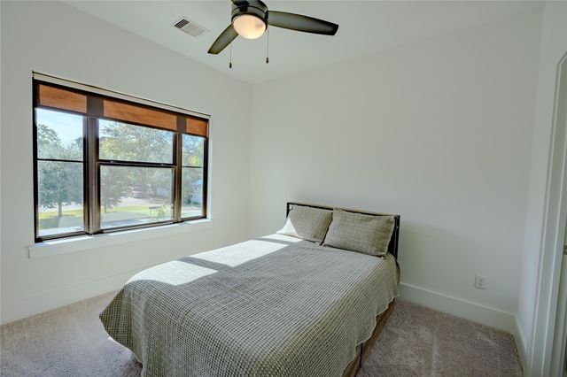 8810 Carousel Lane A, Houston, TX 77080