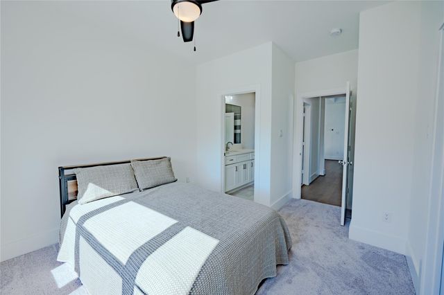8810 Carousel Lane A, Houston, TX 77080