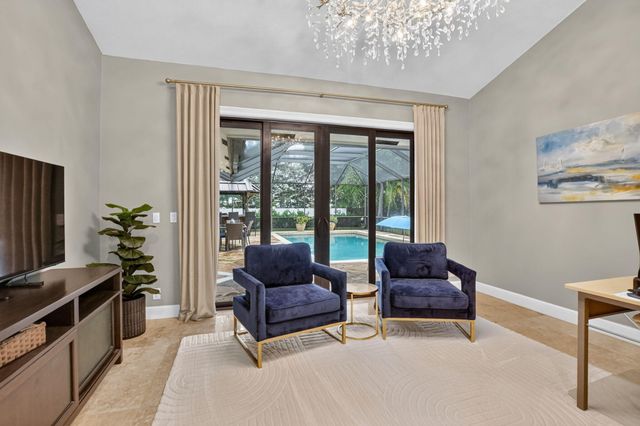1985 Parkside Circle S, Boca Raton, FL 33486