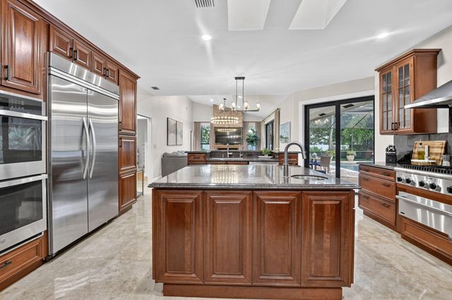 1985 Parkside Circle S, Boca Raton, FL 33486